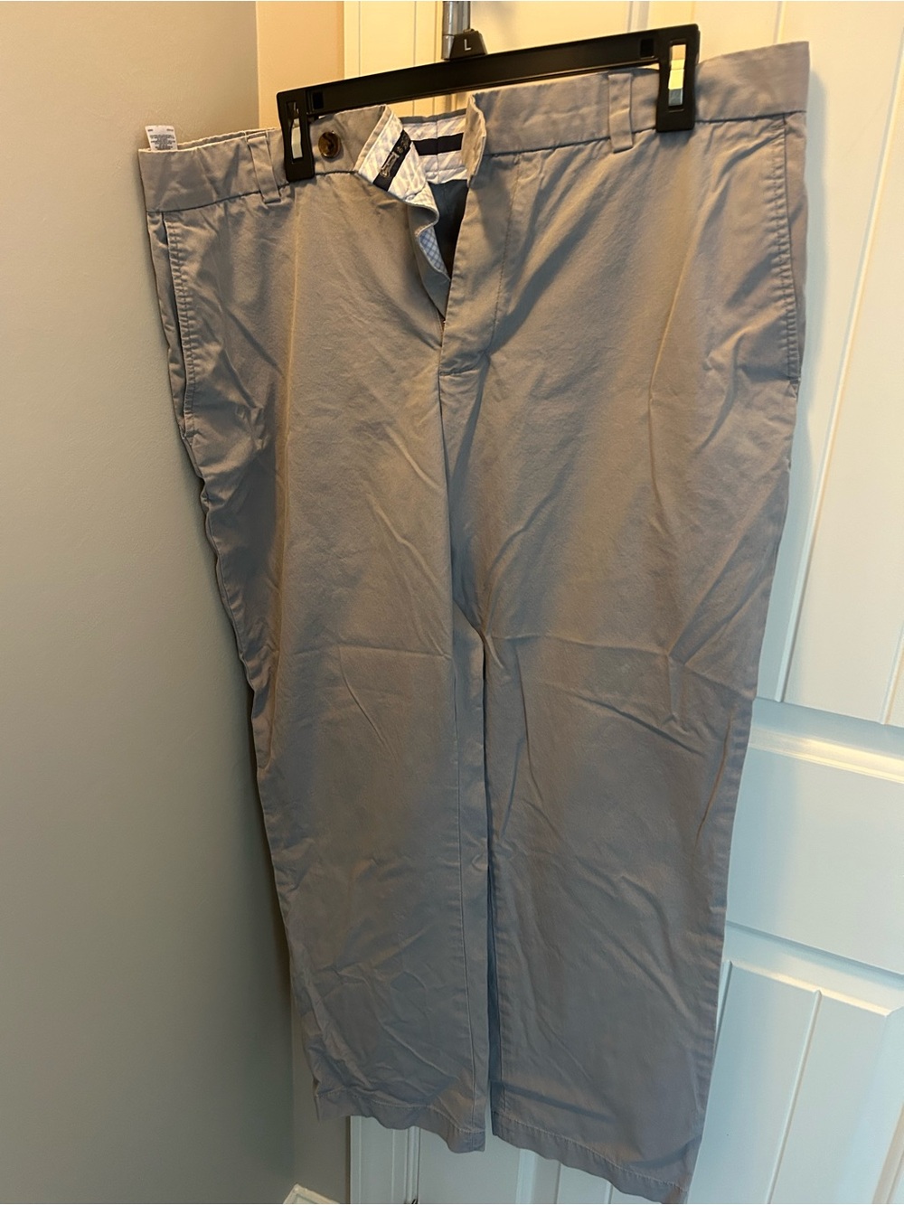 Brooks Brothers Men's Chinos in Light Gray